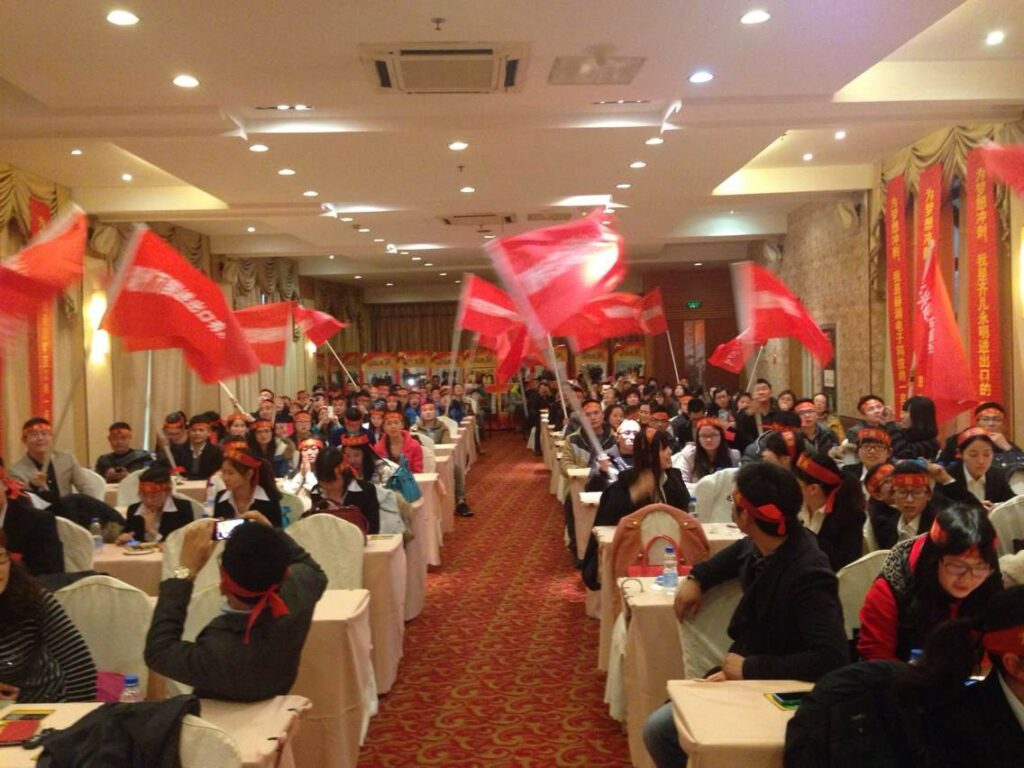 2014 march, take part in Chamber of Commerce activity - FULIHUA